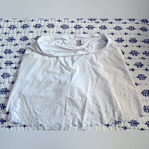 Lucky in love white with stars cut out golf skirt XL